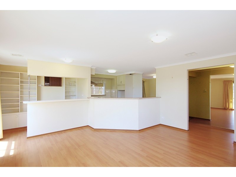 20 Moyston Grove, Corio VIC 3214