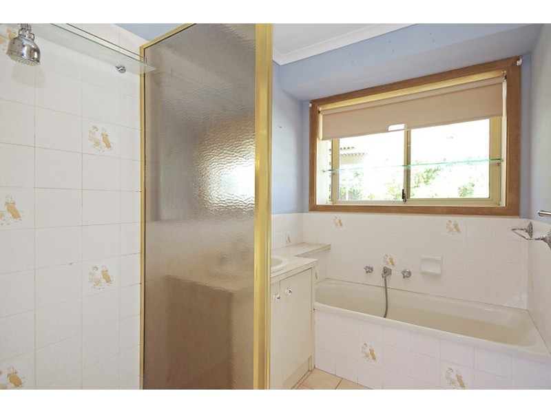 20 Moyston Grove, Corio VIC 3214