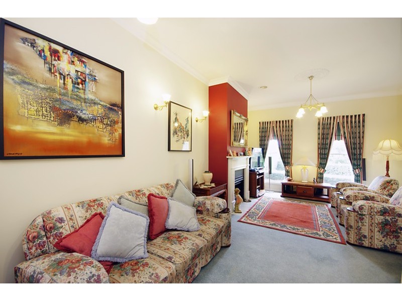 9 Lascelles  Place, Highton VIC 3216