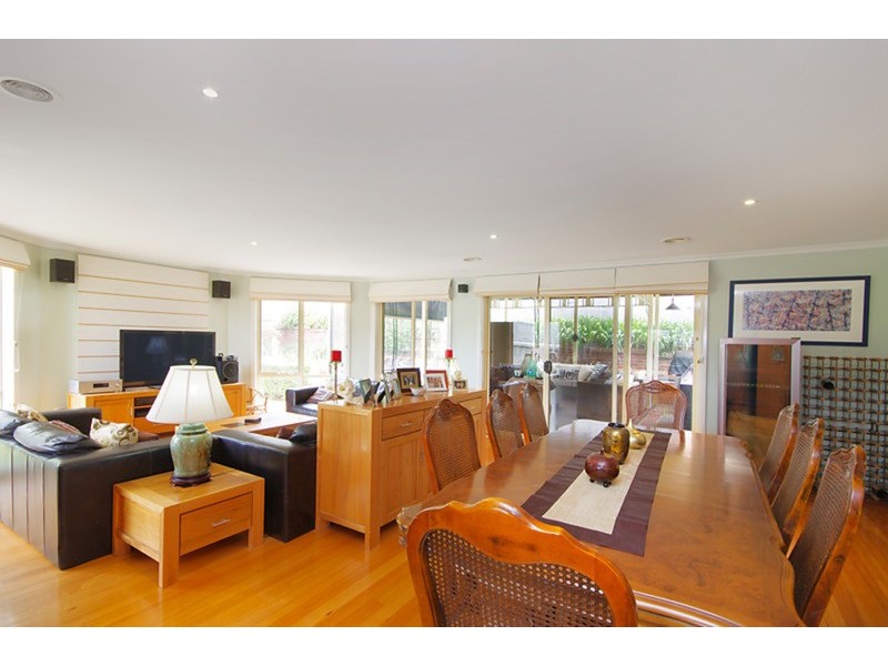 9 Lascelles  Place, Highton VIC 3216