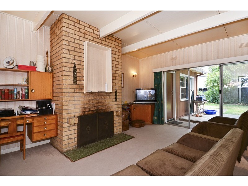 24 Eastern Beach Road, Geelong VIC 3220