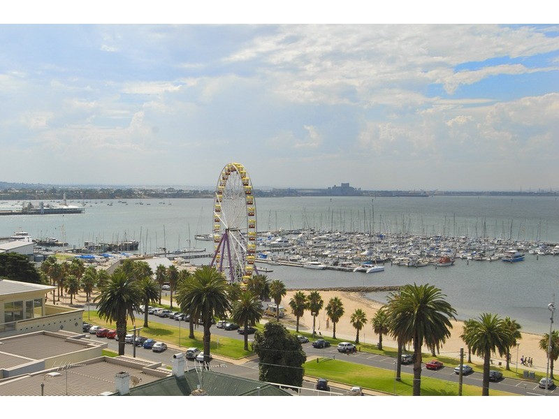 24 Eastern Beach Road, Geelong VIC 3220