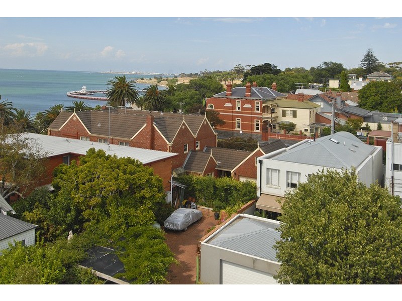 24 Eastern Beach Road, Geelong VIC 3220