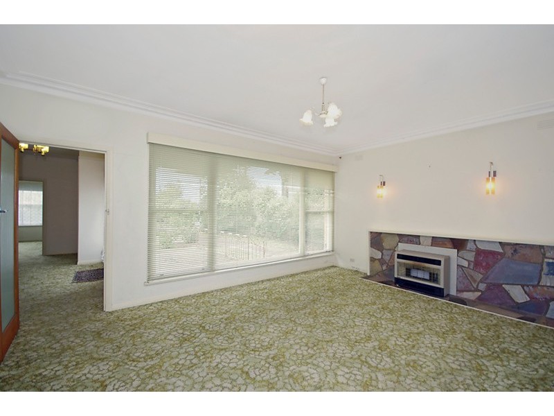 13 Glengarwyn Road, Leopold VIC 3224