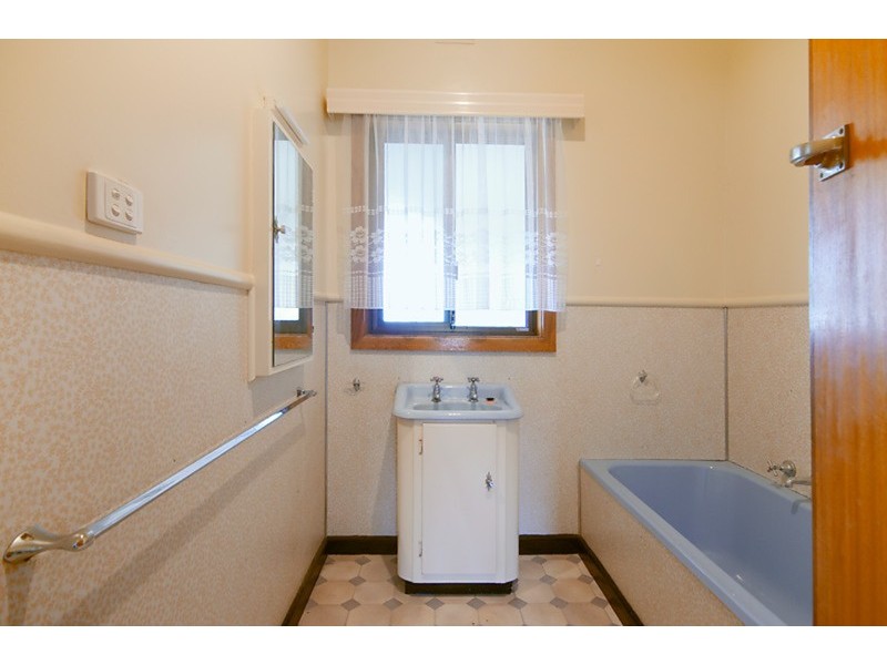 7 Macarthur Street, Hamlyn Heights VIC 3215