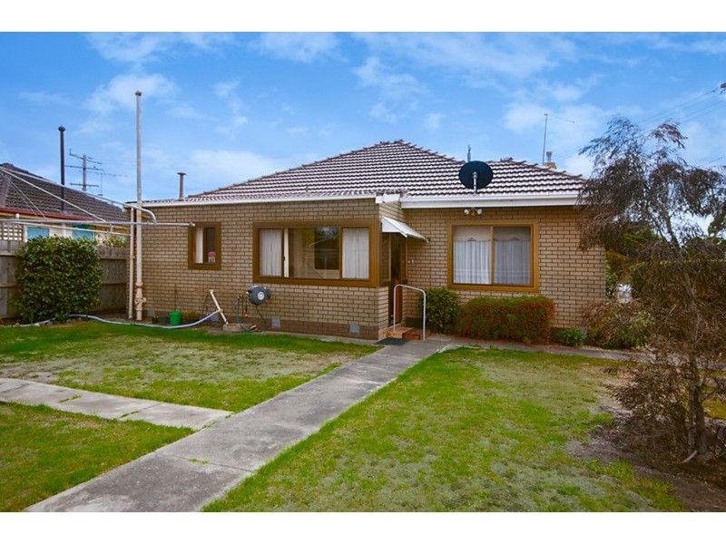 7 Macarthur Street, Hamlyn Heights VIC 3215