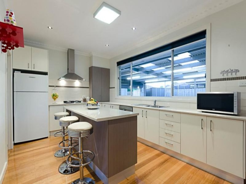 1/64 Sladen Street, Hamlyn Heights VIC 3215