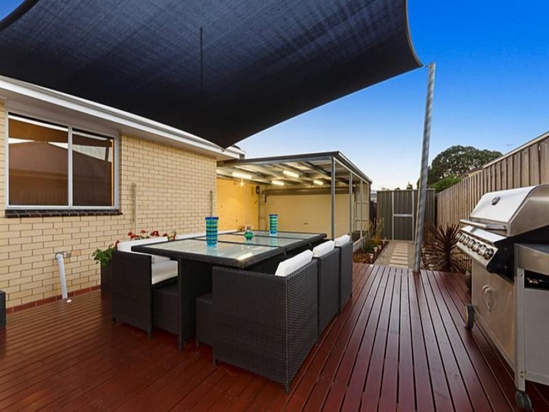 1/64 Sladen Street, Hamlyn Heights VIC 3215