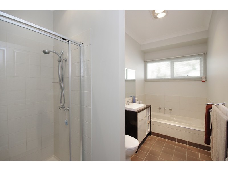 11 Dudley Street, Belmont VIC 3216