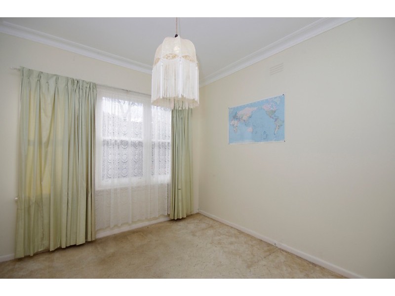 28 Cook Street, Newtown VIC 3220