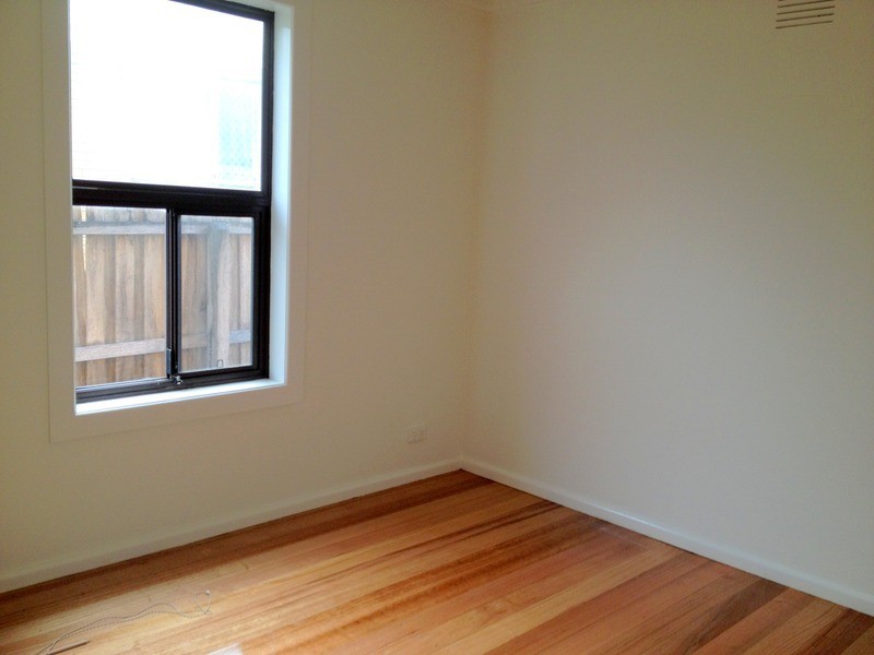 54 Porter Avenue, Highton VIC 3216