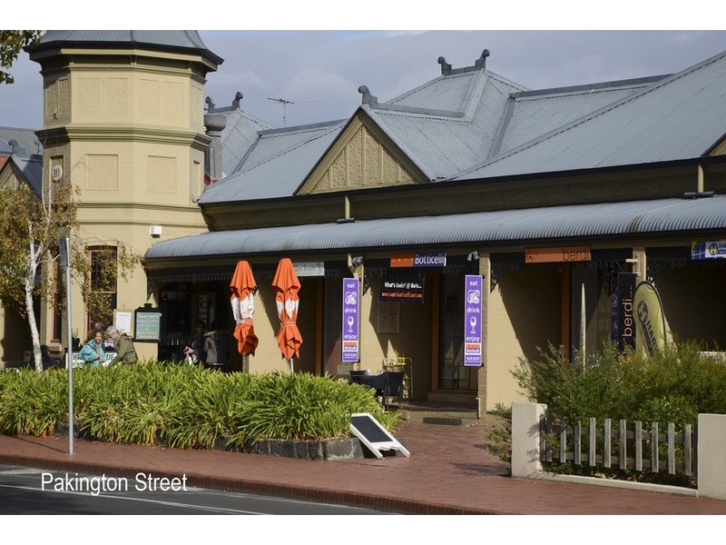 20 Catherine  Street, Geelong West VIC 3218