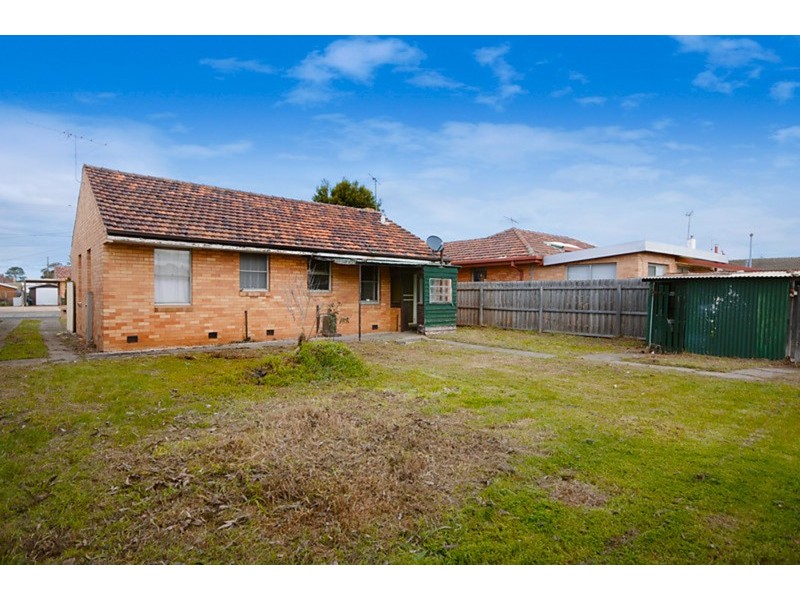 34 Dearborn Parade, Corio VIC 3214