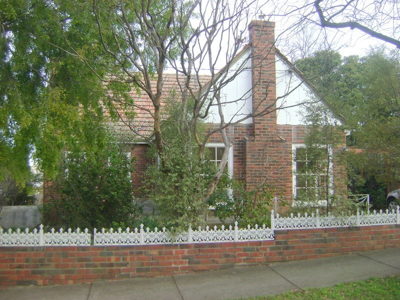 13 Laurel Bank Parade, Newtown VIC 3220