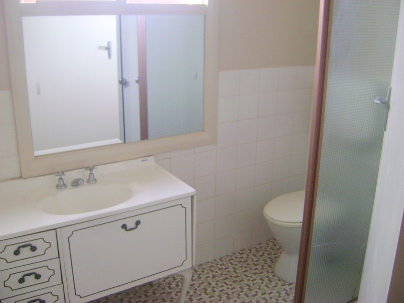 13 Laurel Bank Parade, Newtown VIC 3220