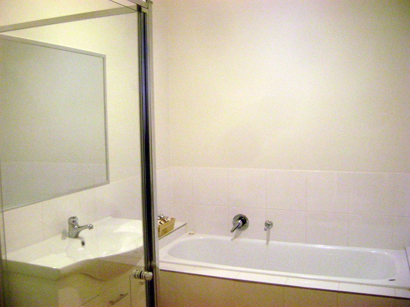 2/82 Thorburn Street, Bell Park VIC 3215