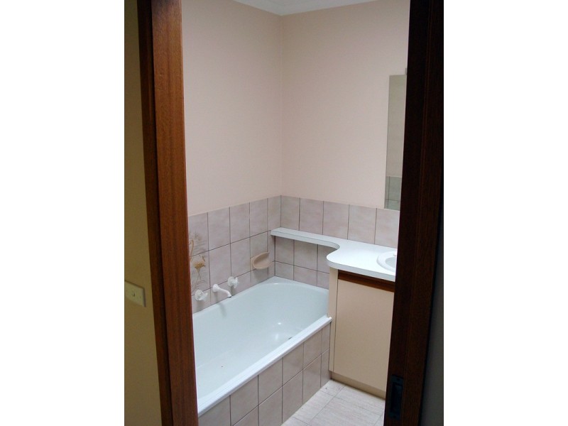 2/34 Northview Drive, Leopold VIC 3224