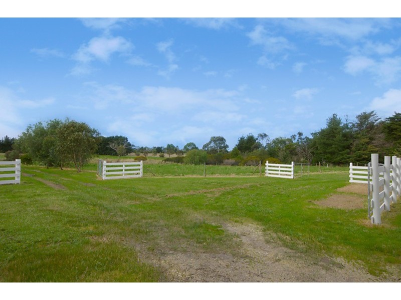 755 Anglesea Road, Freshwater Creek VIC 3216