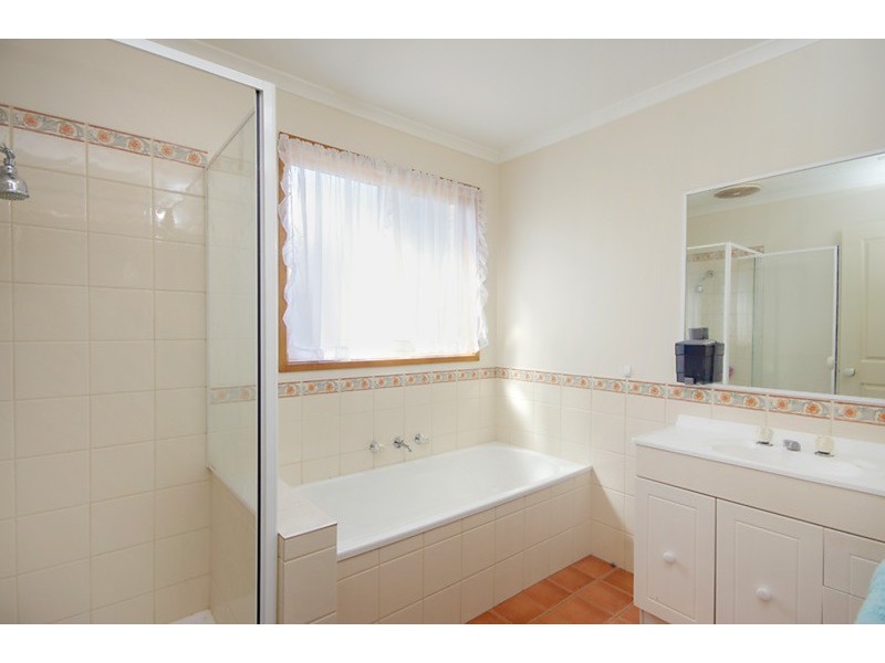 13 Loris Close, Grovedale VIC 3216