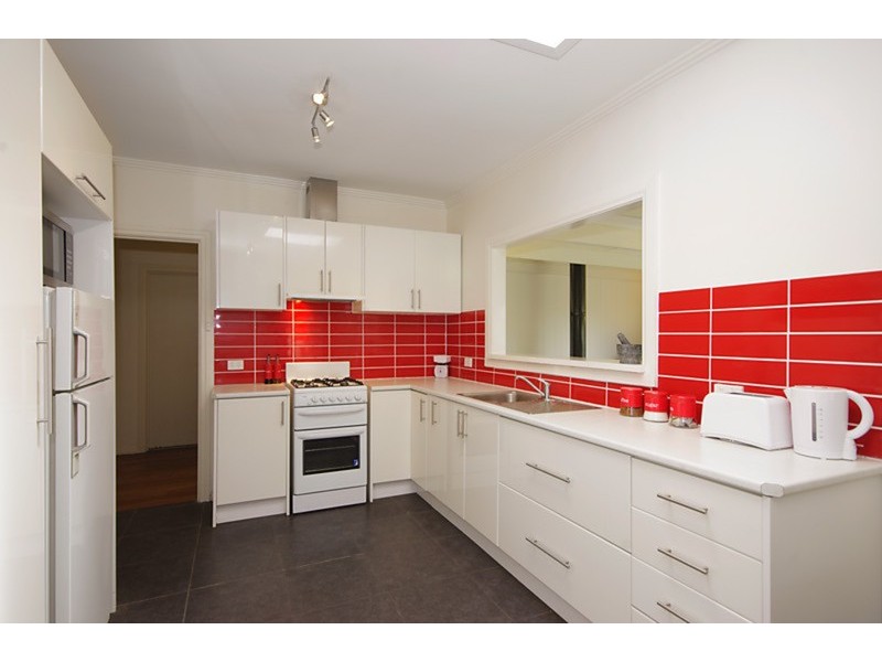 32 Kidman Avenue, Belmont VIC 3216