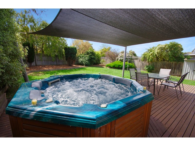 32 Kidman Avenue, Belmont VIC 3216