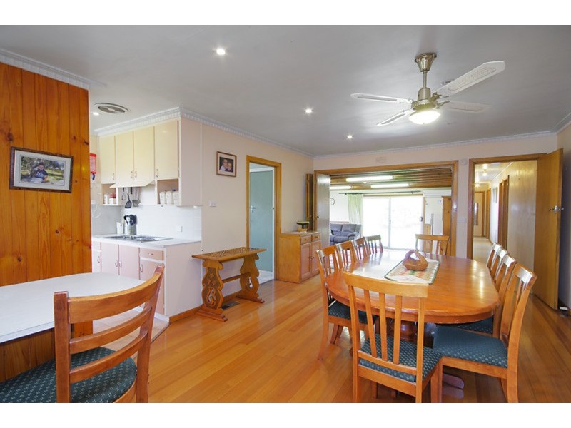 29 Kidman Avenue, Belmont VIC 3216