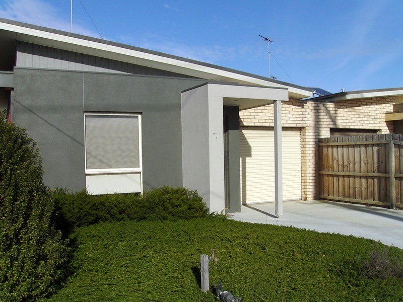 1/4 Grafton  Street, St Albans Park VIC 3219