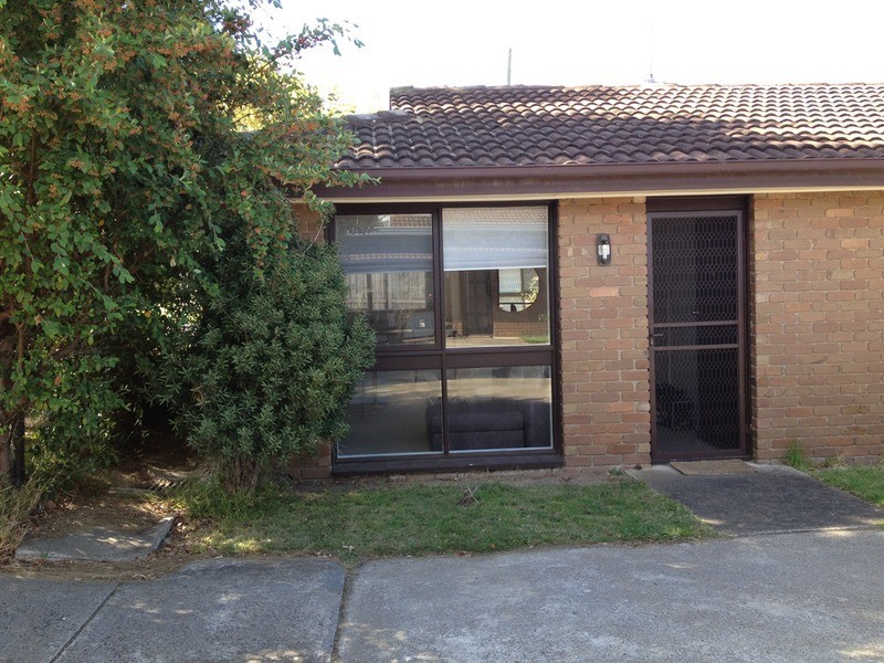 1/1 Holyrood Avenue, Newtown VIC 3220