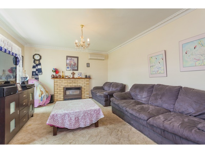 61 Buckingham Road, Newtown VIC 3220