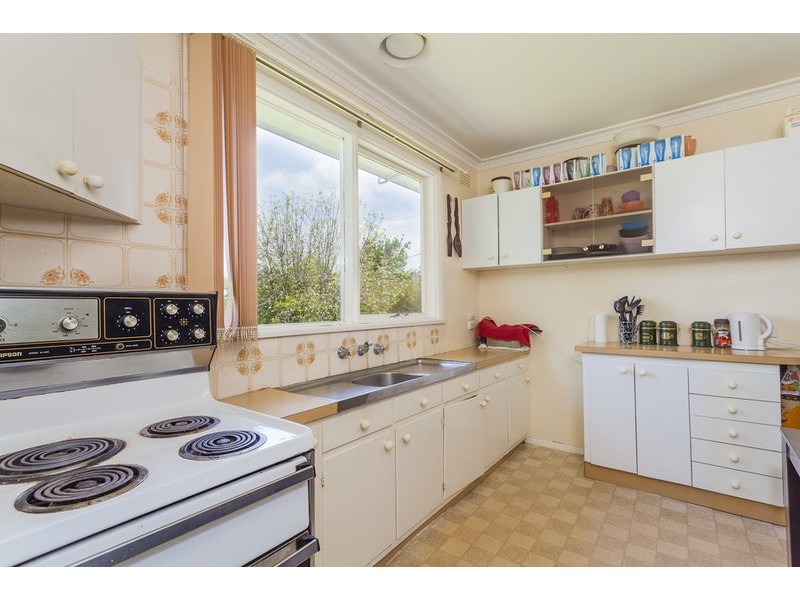 61 Buckingham Road, Newtown VIC 3220