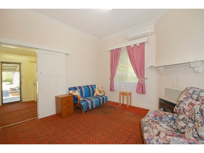 18 St David Street, Rippleside VIC 3215