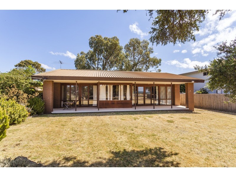 304 The Esplanade, Indented Head VIC 3223