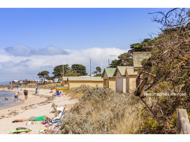 304 The Esplanade, Indented Head VIC 3223