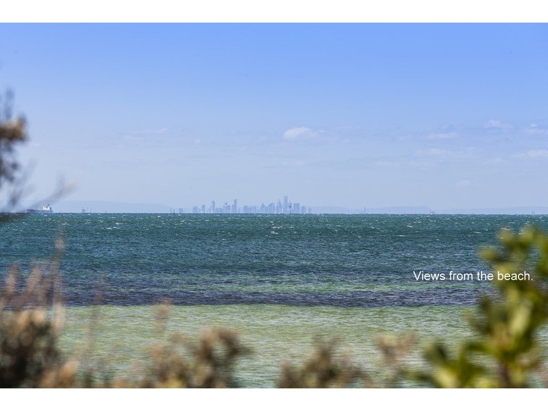 304 The Esplanade, Indented Head VIC 3223