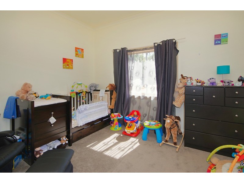 9 Wendover Avenue, Norlane VIC 3214