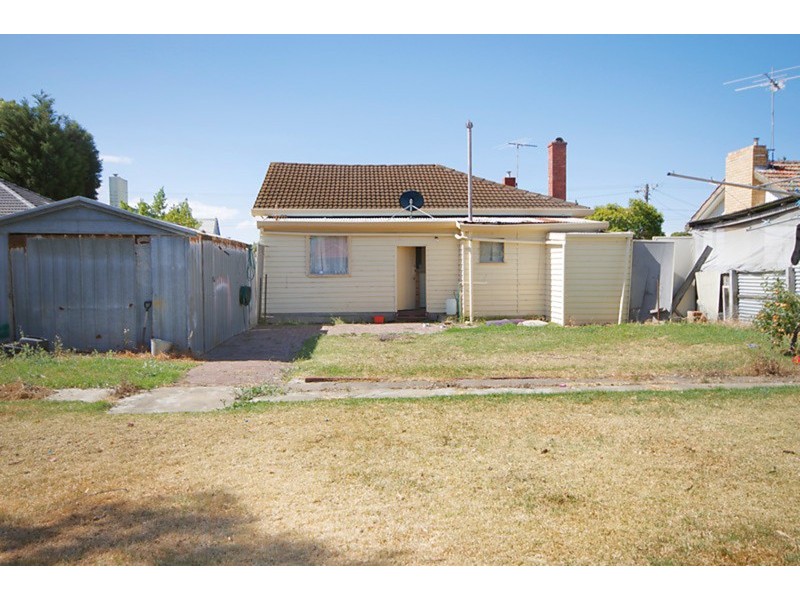 9 Wendover Avenue, Norlane VIC 3214