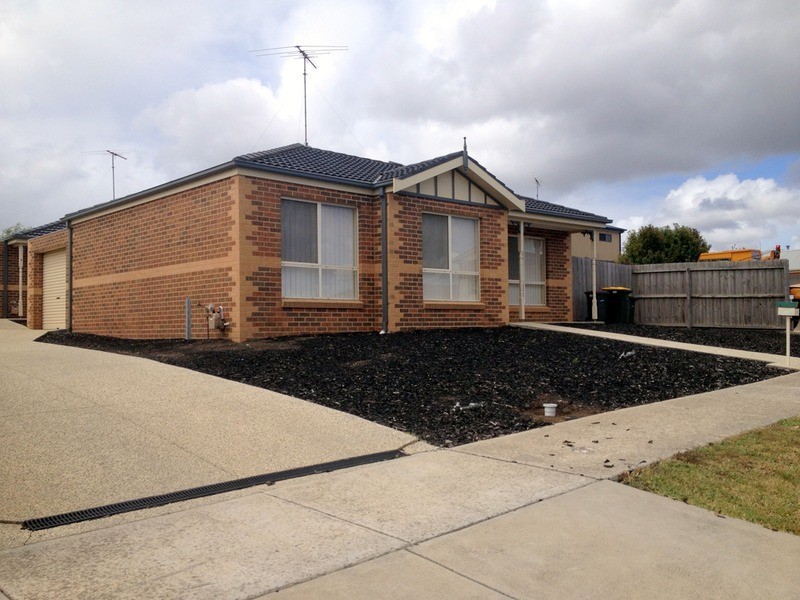 1/17 Thwaites Close, Highton VIC 3216