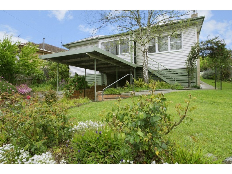 48 Barrabool Road, Highton VIC 3216