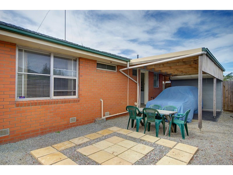 1/6 Solomon Court, Breakwater VIC 3219