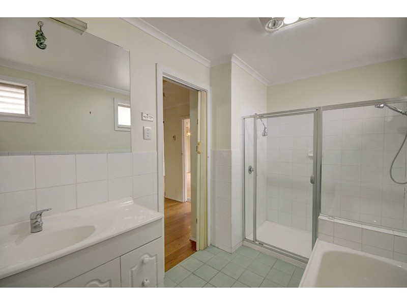 9 Kosciusko Avenue, Corio VIC 3214