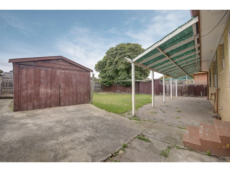 9 Kosciusko Avenue, Corio VIC 3214