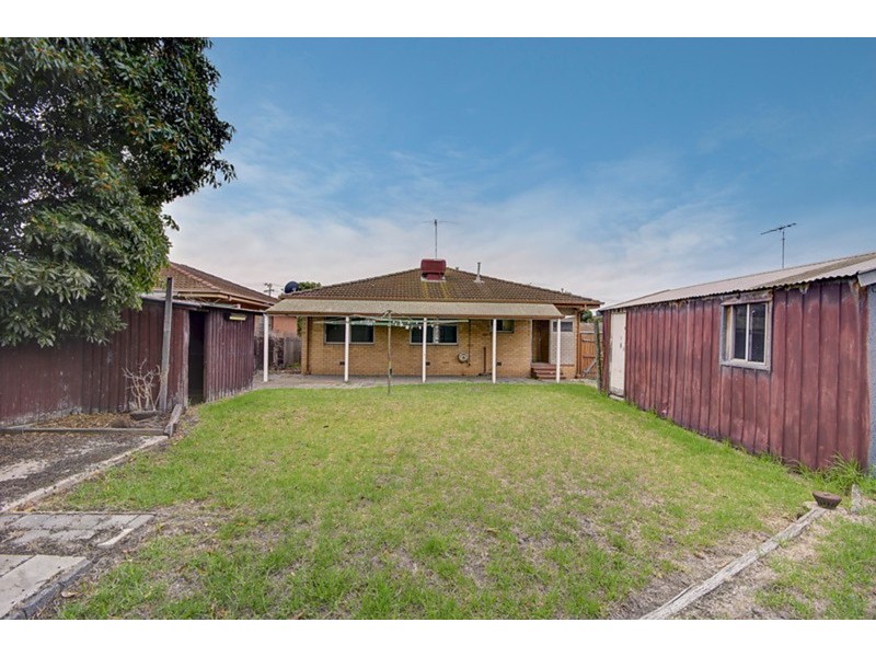 9 Kosciusko Avenue, Corio VIC 3214