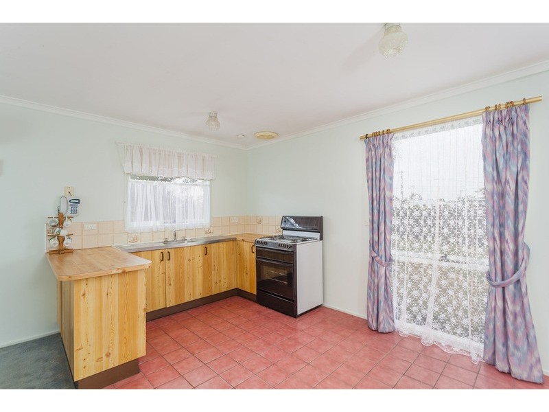 5 Planet Court, Whittington VIC 3219