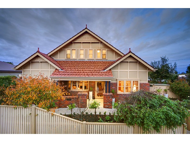 2 Margaret Street, Newtown VIC 3220