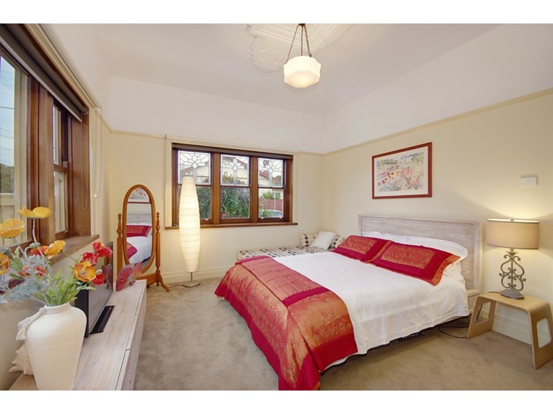 2 Margaret Street, Newtown VIC 3220