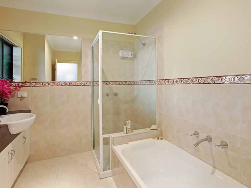 19-20 Cadarga Court, Grovedale VIC 3216