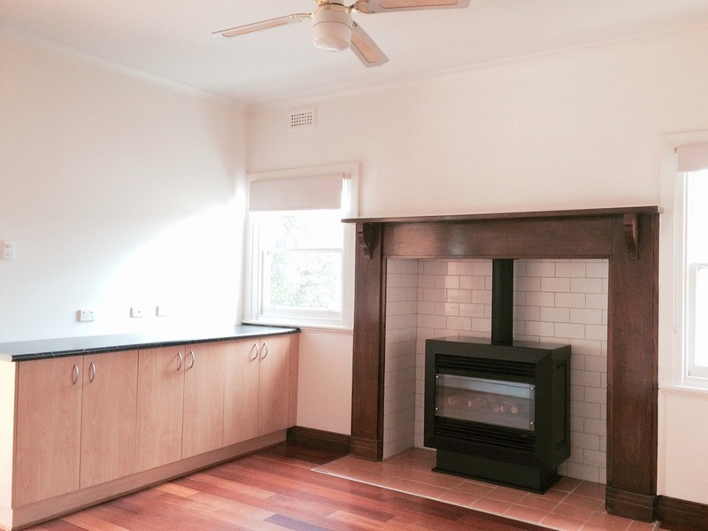 25 Belfast Street, Newtown VIC 3220