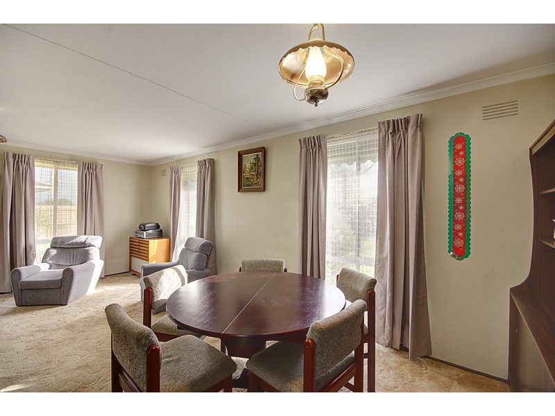 15 Maramba Avenue, Grovedale VIC 3216