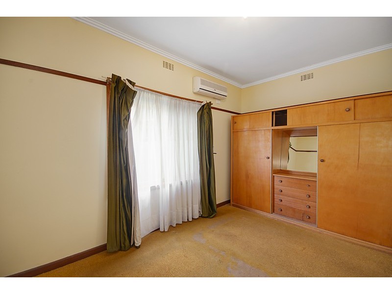 10 Robertson  Street, Thomson VIC 3219