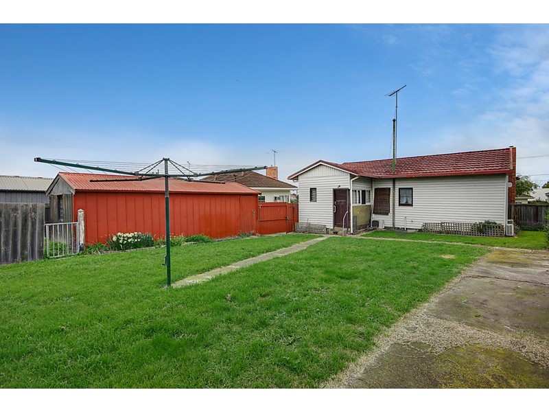 10 Robertson  Street, Thomson VIC 3219
